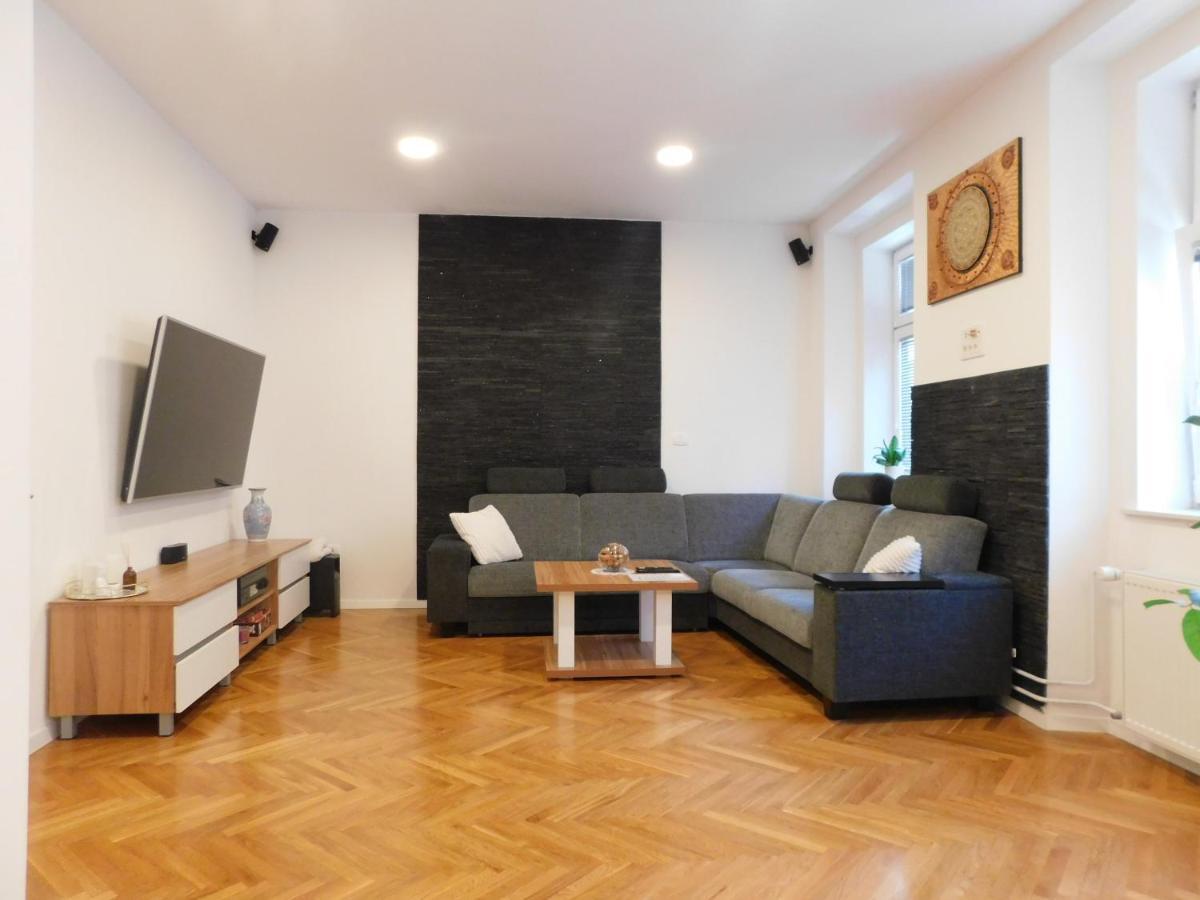 Modern Apartment Hrenova Street Lublana Zewnętrze zdjęcie